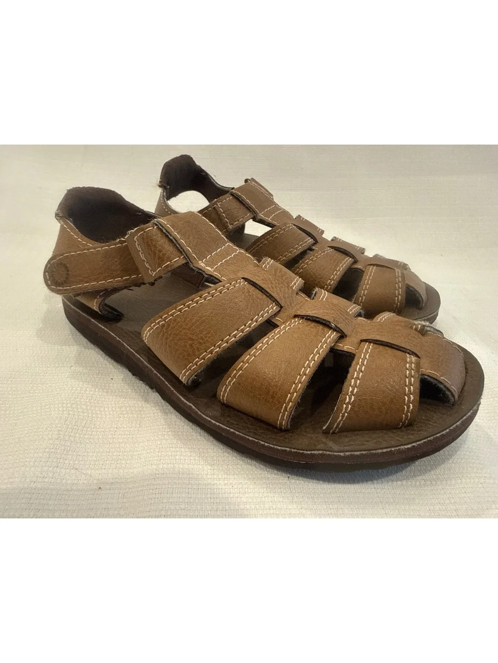 UGG Kids' Josiah Fisherman Sandals Size 11T